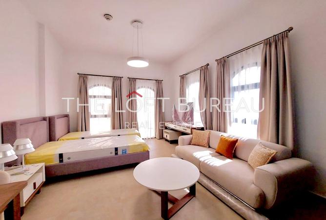 967801 - Property Main Image