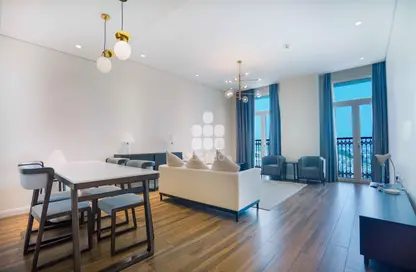 Apartment - 3 Bedrooms - 4 Bathrooms for rent in Floresta Gardens - Floresta Gardens - The Pearl Island - Doha