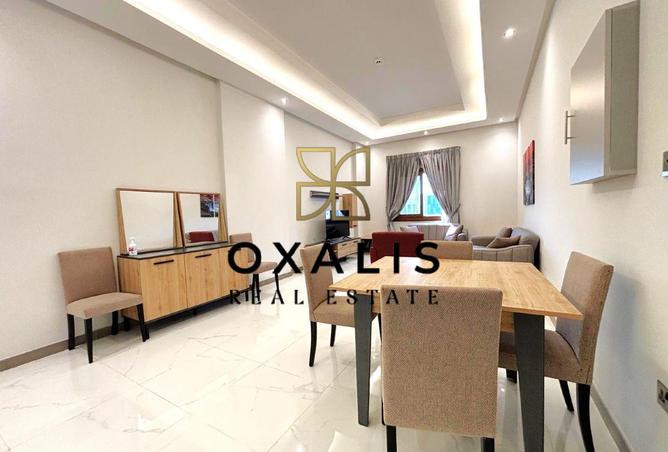 954507 - Property Image 2