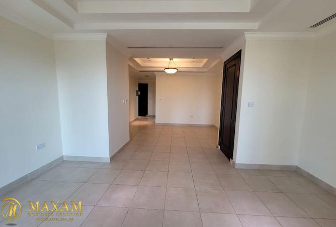 982214 - Property Main Image