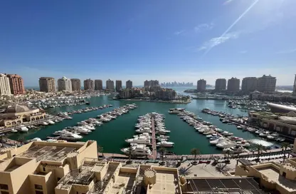 Apartment - 2 Bedrooms - 3 Bathrooms for rent in East Porto Drive - Porto Arabia - The Pearl Island - Doha