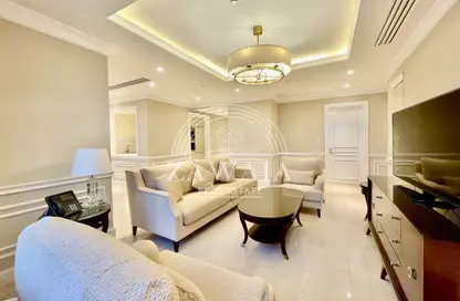Apartment - 3 Bedrooms - 4 Bathrooms for rent in West Bay Tower - West Bay - West Bay - Doha