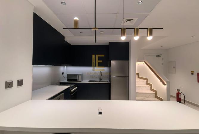 858220 - Property Main Image