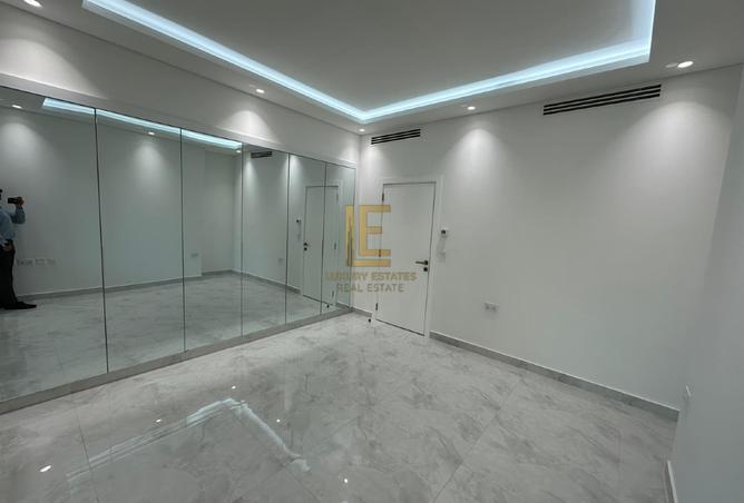 886841 - Property Main Image