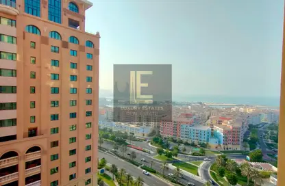 Apartment - 1 Bedroom - 2 Bathrooms for rent in West Porto Drive - Porto Arabia - The Pearl Island - Doha