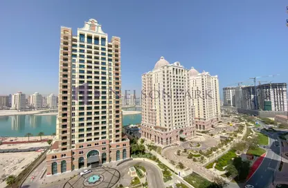 Apartment - 4 Bedrooms - 4 Bathrooms for rent in Floresta Gardens - Floresta Gardens - The Pearl Island - Doha