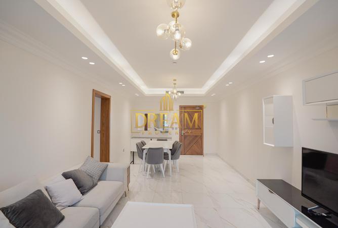 918612 - Property Image 2