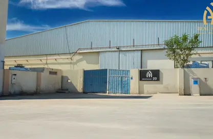 Warehouse - Studio - 7+ Bathrooms for rent in Industrial Area - Industrial Area - Doha