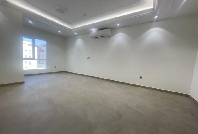 939773 - Property Image 2