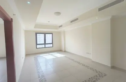 Apartment - 1 Bedroom - 2 Bathrooms for rent in Two Porto Arabia - Porto Arabia - The Pearl Island - Doha