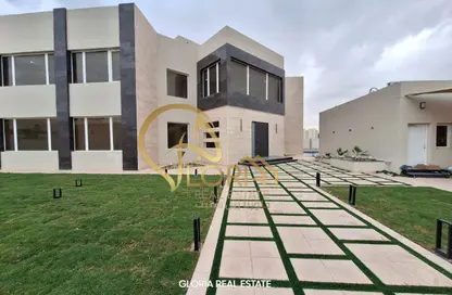 Villa - 7 Bedrooms - 7+ Bathrooms for rent in Al Dafna - Al Dafna - Doha