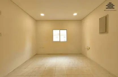 Apartment - 2 Bedrooms - 2 Bathrooms for rent in Muntazah 7 - Al Muntazah - Doha