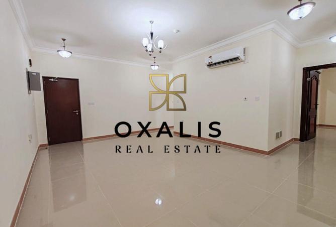 953184 - Property Image 2