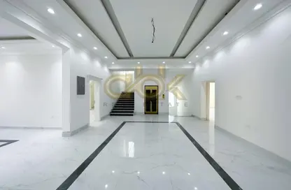 Reception / Lobby image for: Villa - 7 Bedrooms for sale in Onaiza - Onaiza - Doha, Image 1