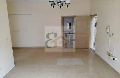 Apartment - 2 Bedrooms - 2 Bathrooms for rent in Umm Ghuwalina - Umm Ghuwailina - Doha