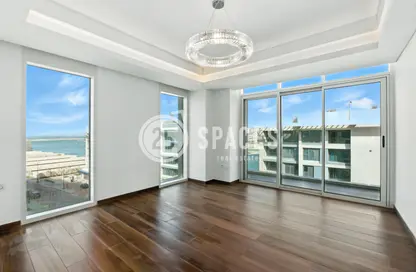Apartment - 2 Bedrooms - 4 Bathrooms for rent in Gewan Island - The Pearl Island - Doha