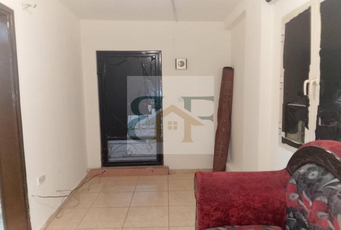 972194 - Property Main Image