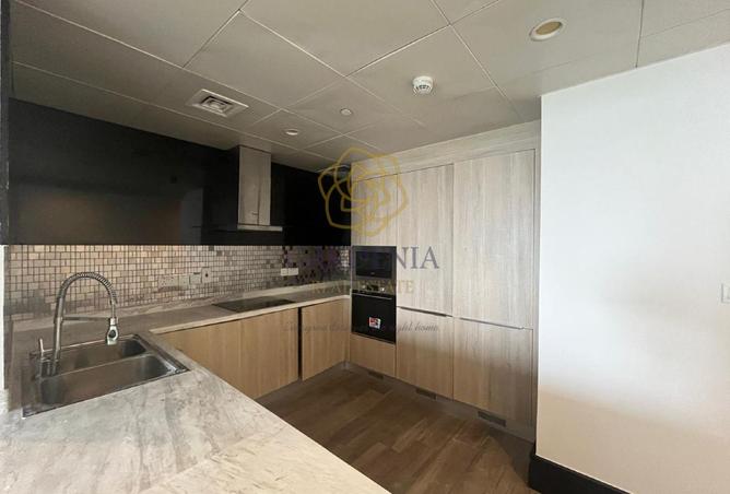 990230 - Property Image 3