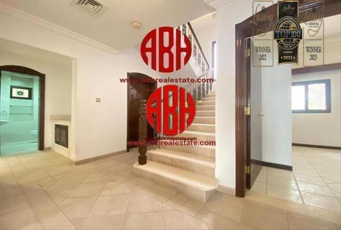 Compound - 4 Bedrooms - 5 Bathrooms for rent in Tariq Street - Fereej Bin Omran - Doha