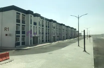 سكن عمال - استوديو - 8 حمامات للايجار في الوكير - الوكير - الوكرة