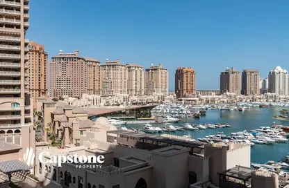 شقة - 2 غرف نوم - 3 حمامات للايجار في بوابة المارينا - بورتو أرابيا - جزيرة اللؤلؤة - الدوحة