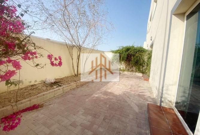 926810 - Property Image 2