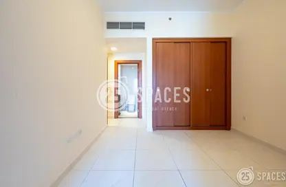 Apartment - 3 Bedrooms - 3 Bathrooms for rent in Viva East - Viva Bahriyah - The Pearl Island - Doha