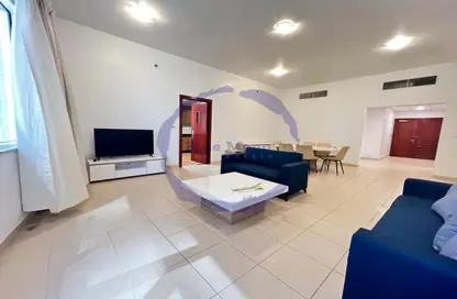 صورة لـ غرفة المعيشة / غرفة الطعام شقة - 3 غرف نوم - 4 حمامات للايجار في برج وست باي - الخليج الجنوبي - الخليج الغربي - الدوحة ، صورة رقم 1
