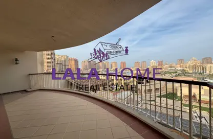 Apartment - 3 Bedrooms - 4 Bathrooms for rent in Piazza Arabia - Porto Arabia - The Pearl Island - Doha