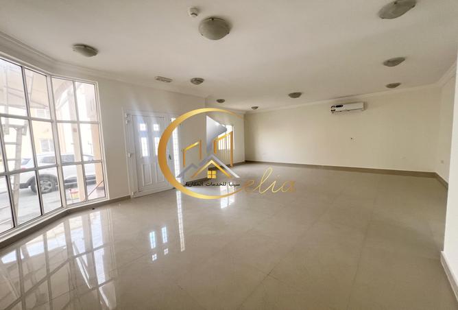 985506 - Property Main Image