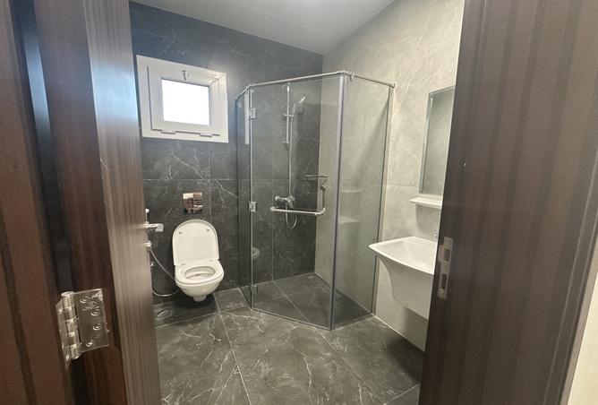 937498 - Property Image 3