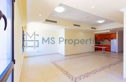 Apartment - Studio - 1 Bathroom for rent in East Porto Drive - Porto Arabia - The Pearl Island - Doha
