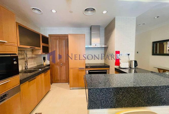 956553 - Property Image 3