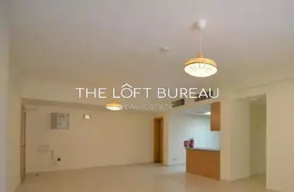 Apartment - 2 Bedrooms - 3 Bathrooms for sale in Fox Hills - Fox Hills - Lusail