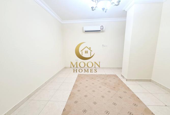 974675 - Property Image 2