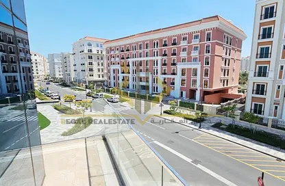 Apartment - 2 Bedrooms - 3 Bathrooms for rent in Giardino Villas - The Pearl Island - Doha