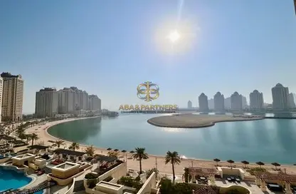 Apartment - 3 Bedrooms - 3 Bathrooms for rent in Viva West - Viva Bahriyah - The Pearl Island - Doha