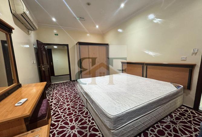 941477 - Property Image 3