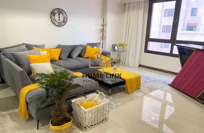 Apartment - 2 Bedrooms - 2 Bathrooms for rent in East Porto Drive - Porto Arabia - The Pearl Island - Doha