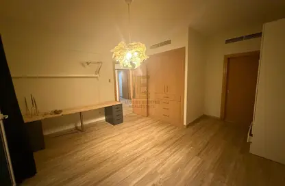 Apartment - 2 Bedrooms - 3 Bathrooms for rent in Regency Residence Fox Hills 1 - Lusail