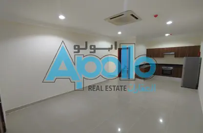 Apartment - 2 Bedrooms - 2 Bathrooms for rent in Al Maamoura - Al Maamoura - Doha