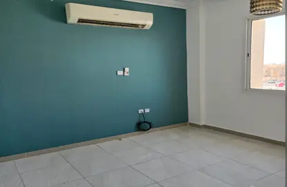 Apartment - 2 Bedrooms - 2 Bathrooms for rent in Old Airport Road - Old Airport Road - Doha