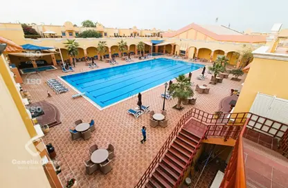 مجمع سكني - 4 غرف نوم - 5 حمامات للايجار في ابو سدرة - الريان - الدوحة