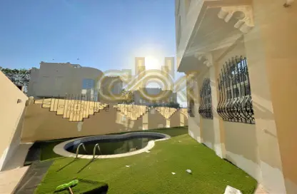 Villa - 4 Bedrooms - 5 Bathrooms for rent in West Bay Lagoon Villas - West Bay Lagoon - West Bay Lagoon - Doha