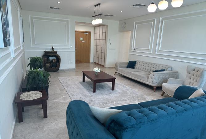 984433 - Property Image 3