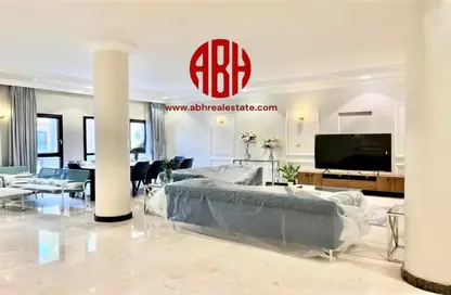 Living Room image for: Villa - 6 Bedrooms - 6 Bathrooms for rent in West Bay Lagoon Villas - West Bay Lagoon - West Bay Lagoon - Doha, Image 1