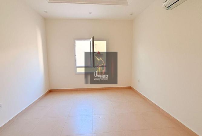 943213 - Property Image 3