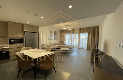 Apartment - 1 Bedroom - 1 Bathroom for rent in Ramada Commercial Building - Al Rawabi Street - Al Muntazah - Doha