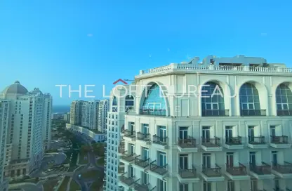 (بنتهاوس  (روف - 3 غرف نوم - 5 حمامات للايجار في حدائق فلورستا - حدائق فلورستا - جزيرة اللؤلؤة - الدوحة