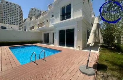 Villa - 6 Bedrooms - 7 Bathrooms for rent in Floresta Gardens - Floresta Gardens - The Pearl Island - Doha